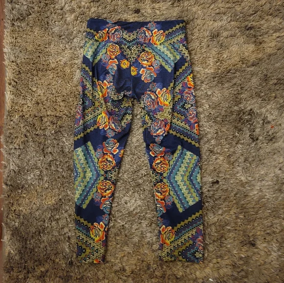 Onzie Blue Orange Multicolor Tribal Print Leggings S/M - Picture 5 of 11